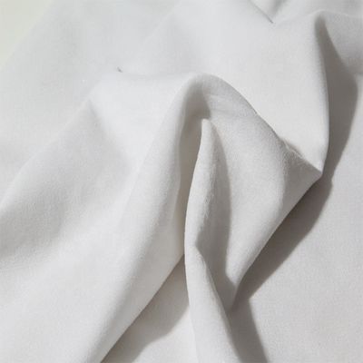 30G / 45G / 55G usw. Kreisförmiges Tricot Fusible Zwischenschicht 100% Polyester
