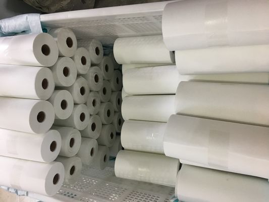 Einfach zu 20gsm-120gsm Cut Away Stickerei Rücken für präzise und detaillierte Stickerei
