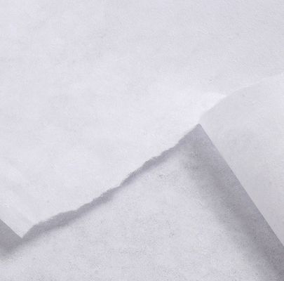 100-152 cm Breite Zwei Seiten leicht zu reißen Nicht gewebte Zwischenschicht für präzise Stickereien